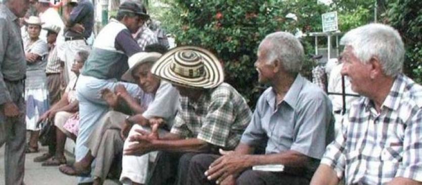 Aportes a la salud de pensionados con menos de un mínimo bajara al 4 por ciento