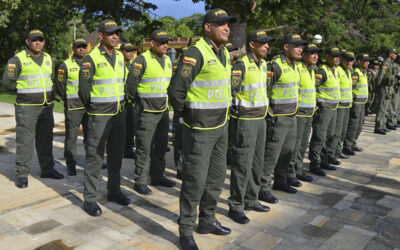 Sigue polémica por actuación de la policía en Colombia