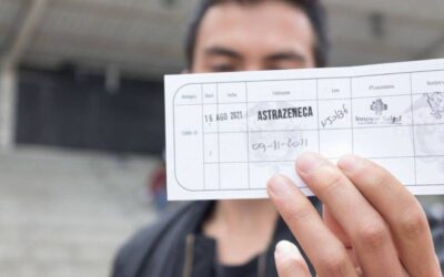 Carnet de vacunación del COVID obligatorio
