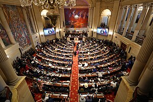 Atención vuelve la jornada laboral nocturna desde las 7