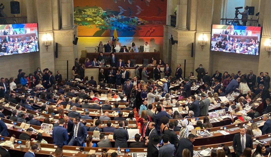 Por grave error  cancelan sesiones extraordinarias del Congreso