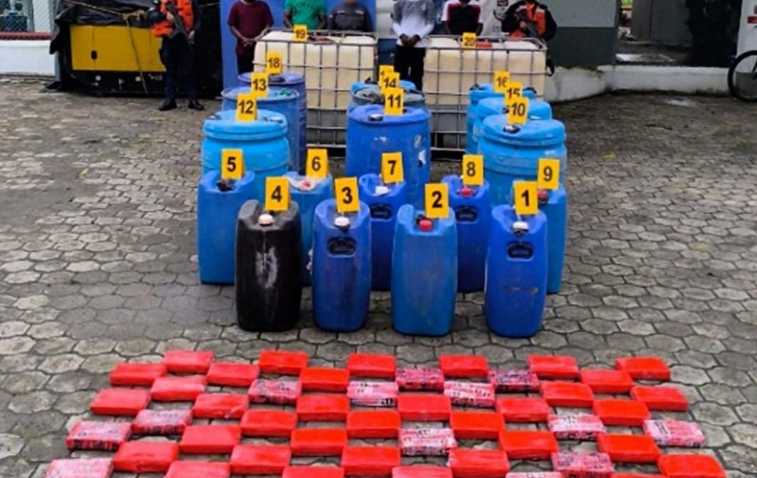 Judicializados presuntos responsables de transportar 60 kilos de estupefacientes en aguas del mar pacífico