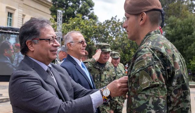 Un militar vuelve al ministerio de Defensa. Lo hará de civil.